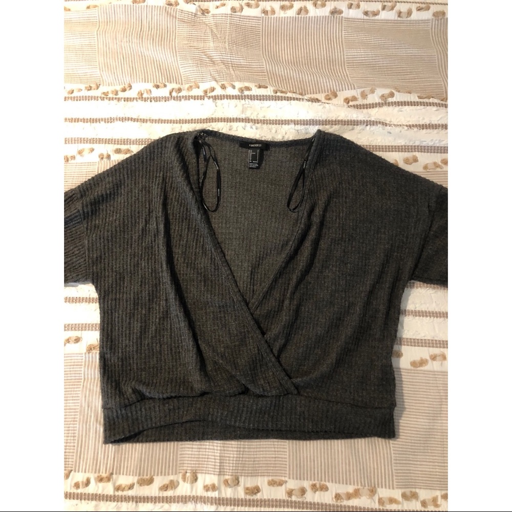 RELAXED GRAY SWEATER
